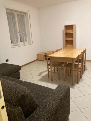 Adige Muse Home เตรนโต ภายนอก รูปภาพ
